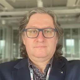 Marek Zibrow - Cybersecurity & Infrastructure Administration Expert